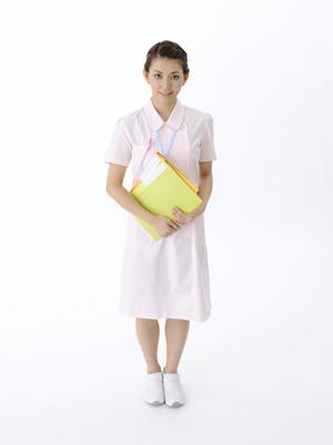 目立たない矯正のできる京都の歯列矯正専門医院